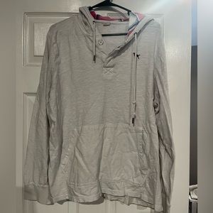 Black dog white sweatshirt